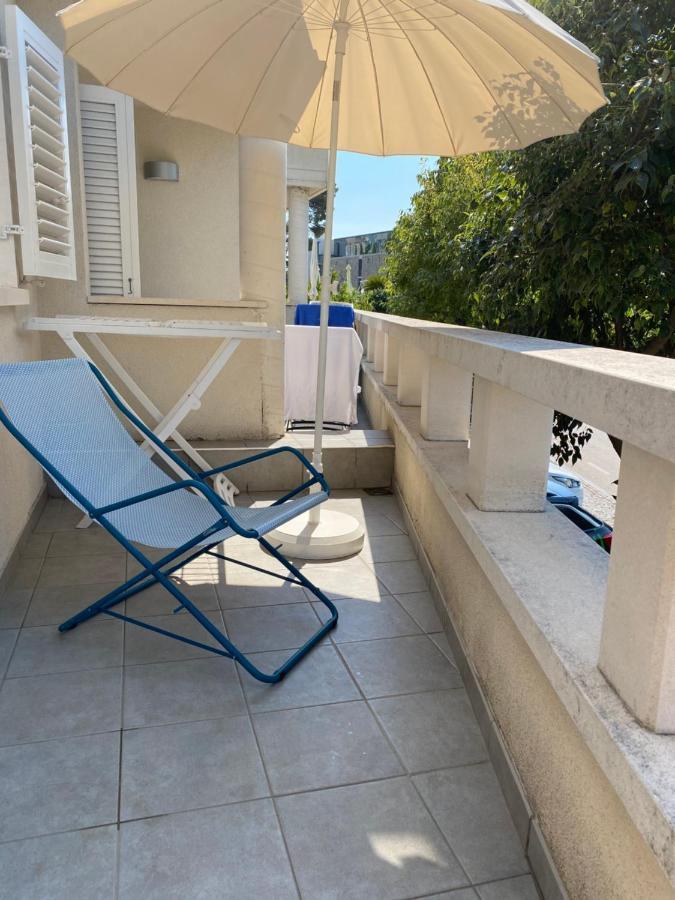 Apartments Villa Medic Brela Exteriör bild