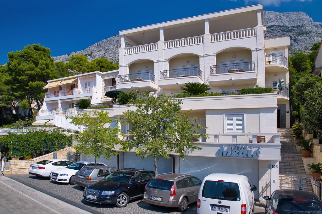 Apartments Villa Medic Brela Exteriör bild
